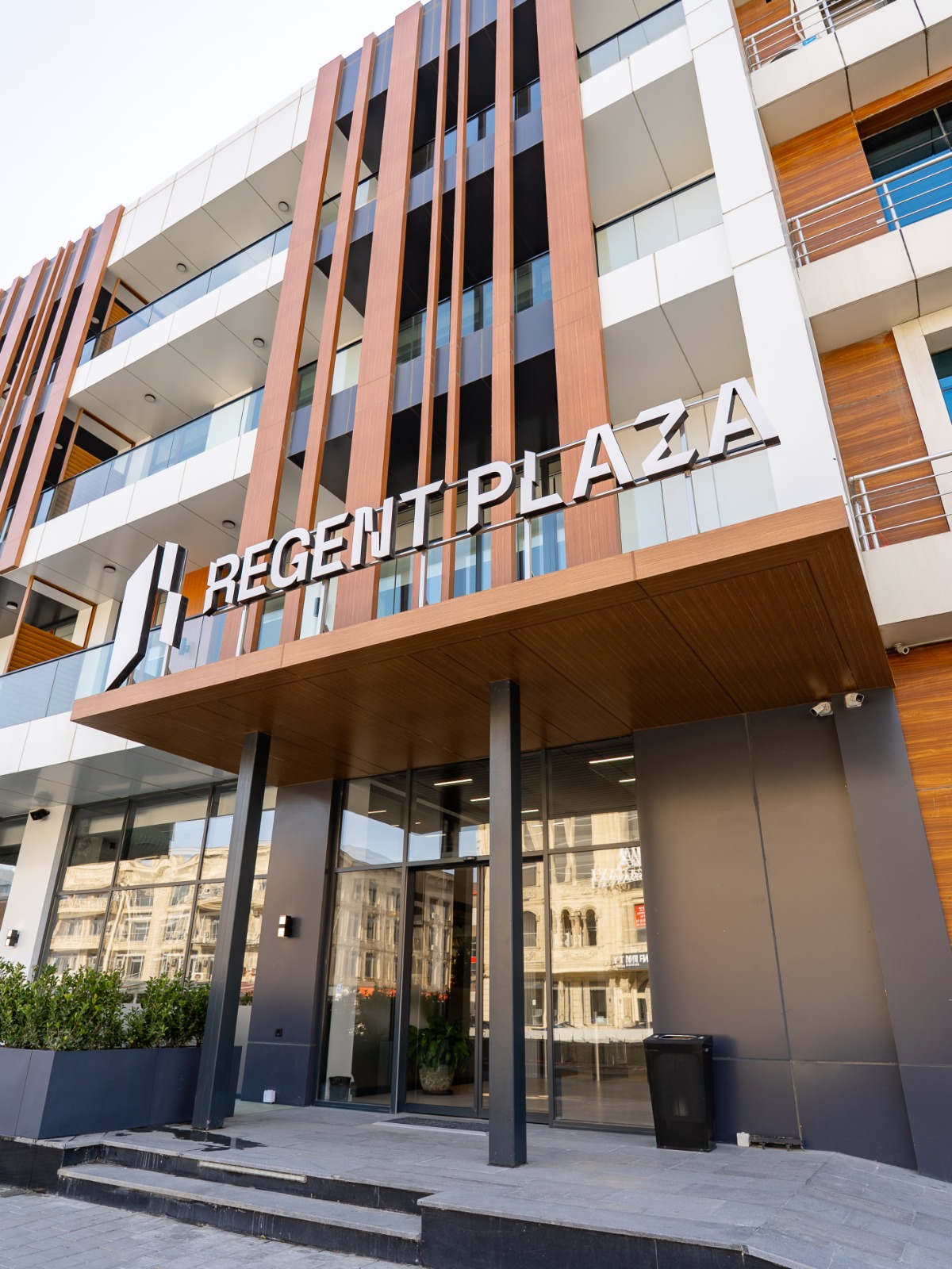 Regent Plaza